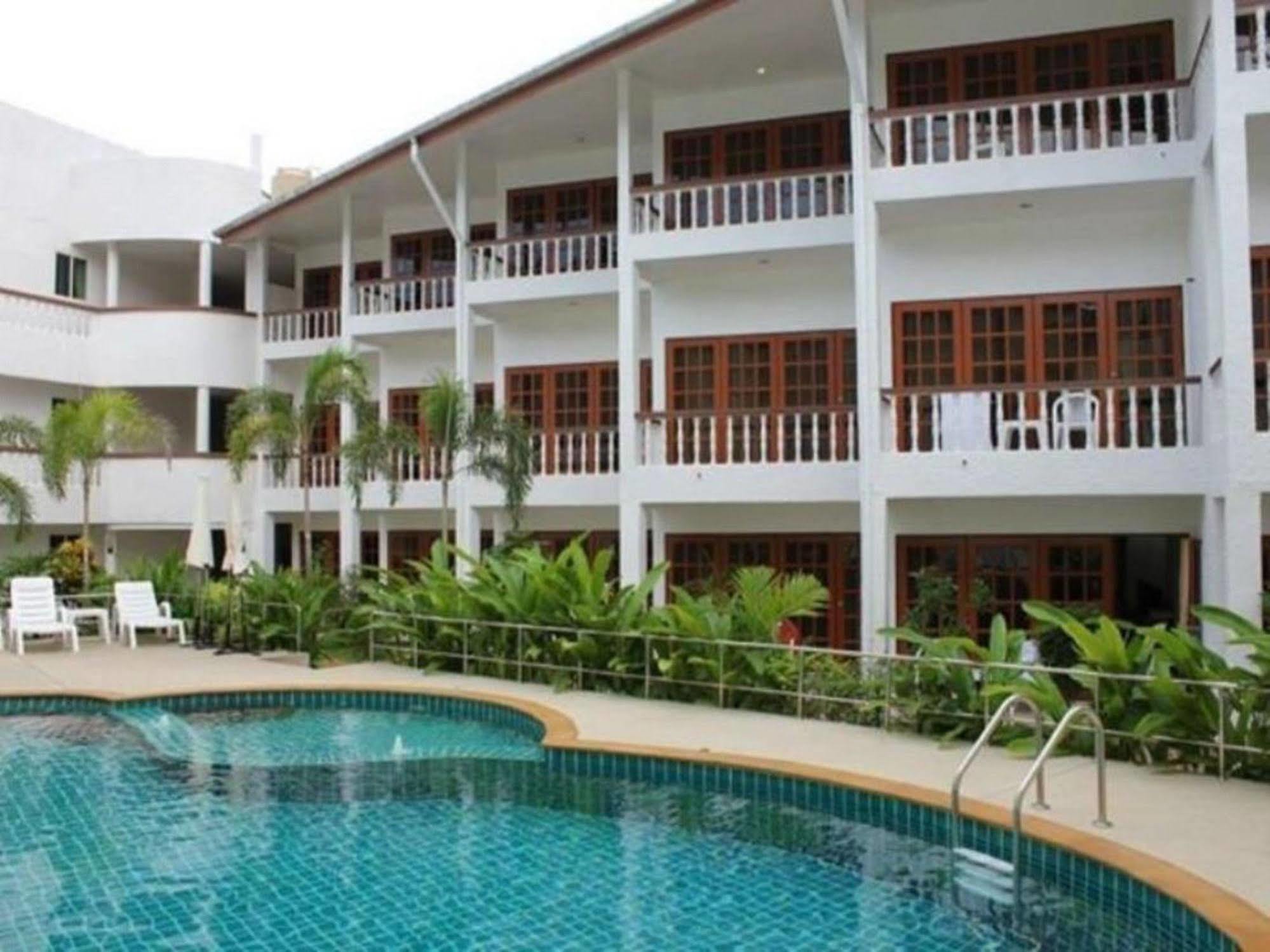 Neptuna By Maduzi Hotel