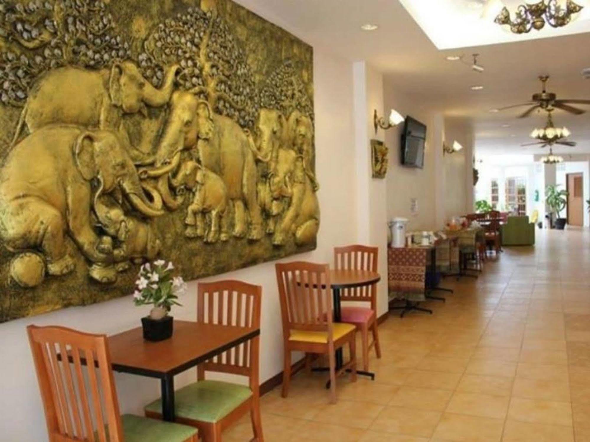 Neptuna By Maduzi Hotel