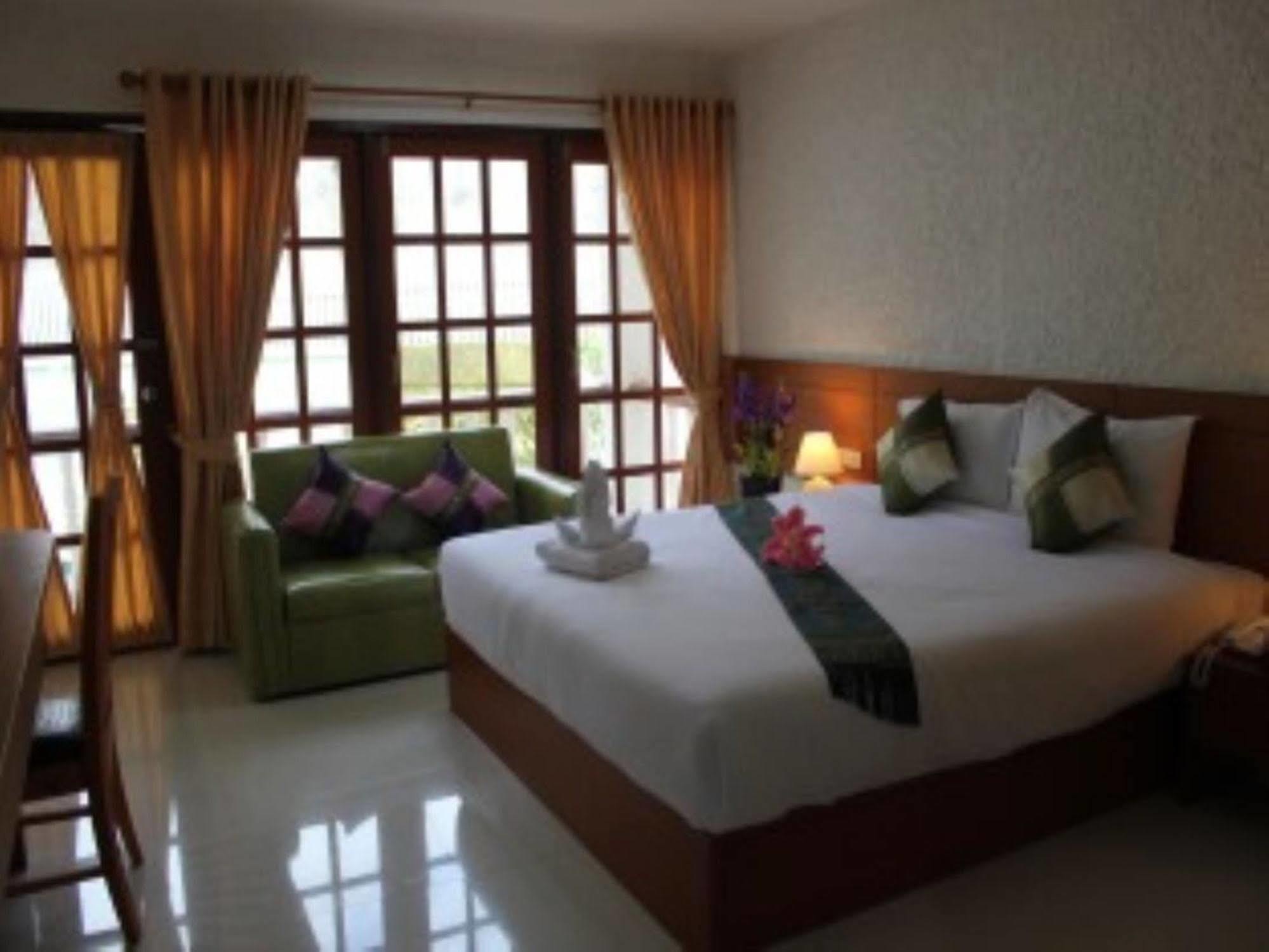 Neptuna By Maduzi Hotel